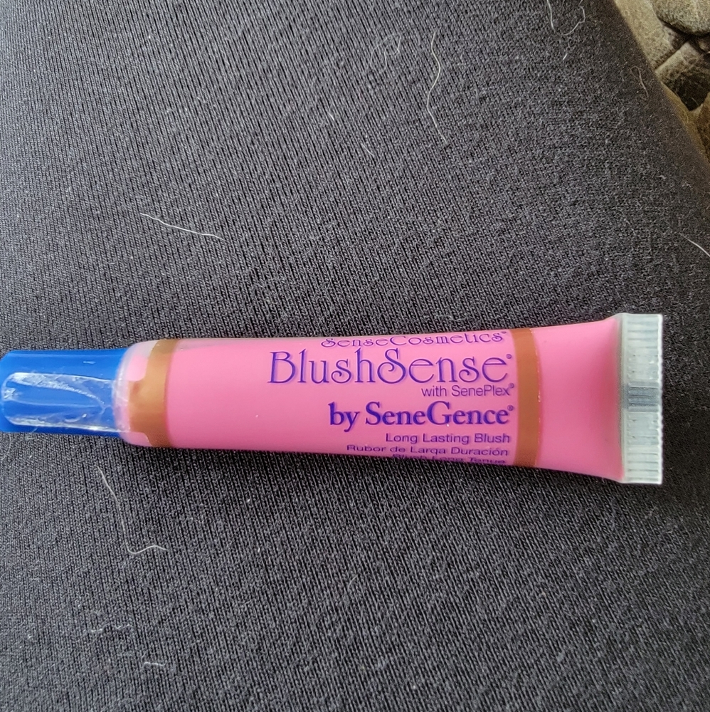 BlushSense - Pink Berry - New - Never Opened
